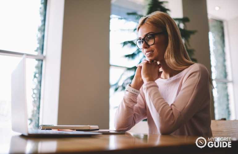 Fastest Online Degrees You Can Actually Finish (2025)