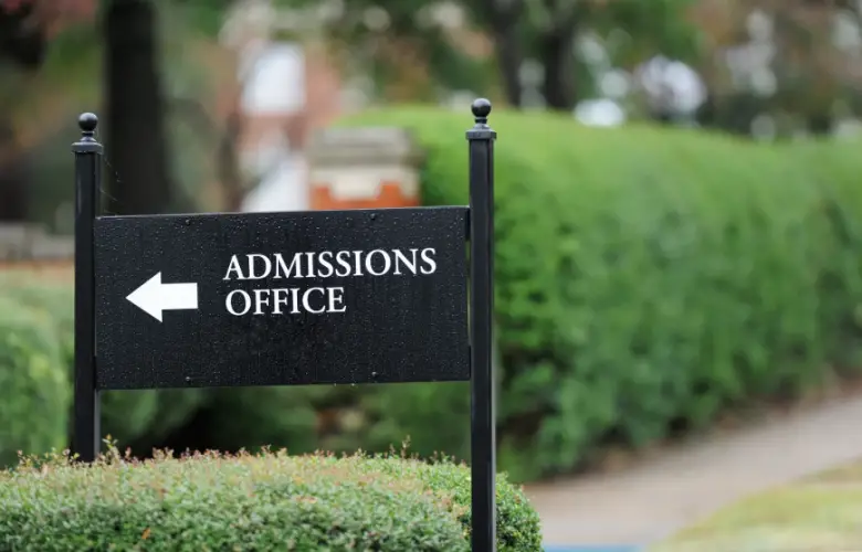 How to Ace Your College Admissions Interview in 2025