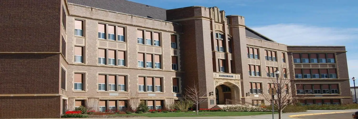 Dickinson State University (DSU)